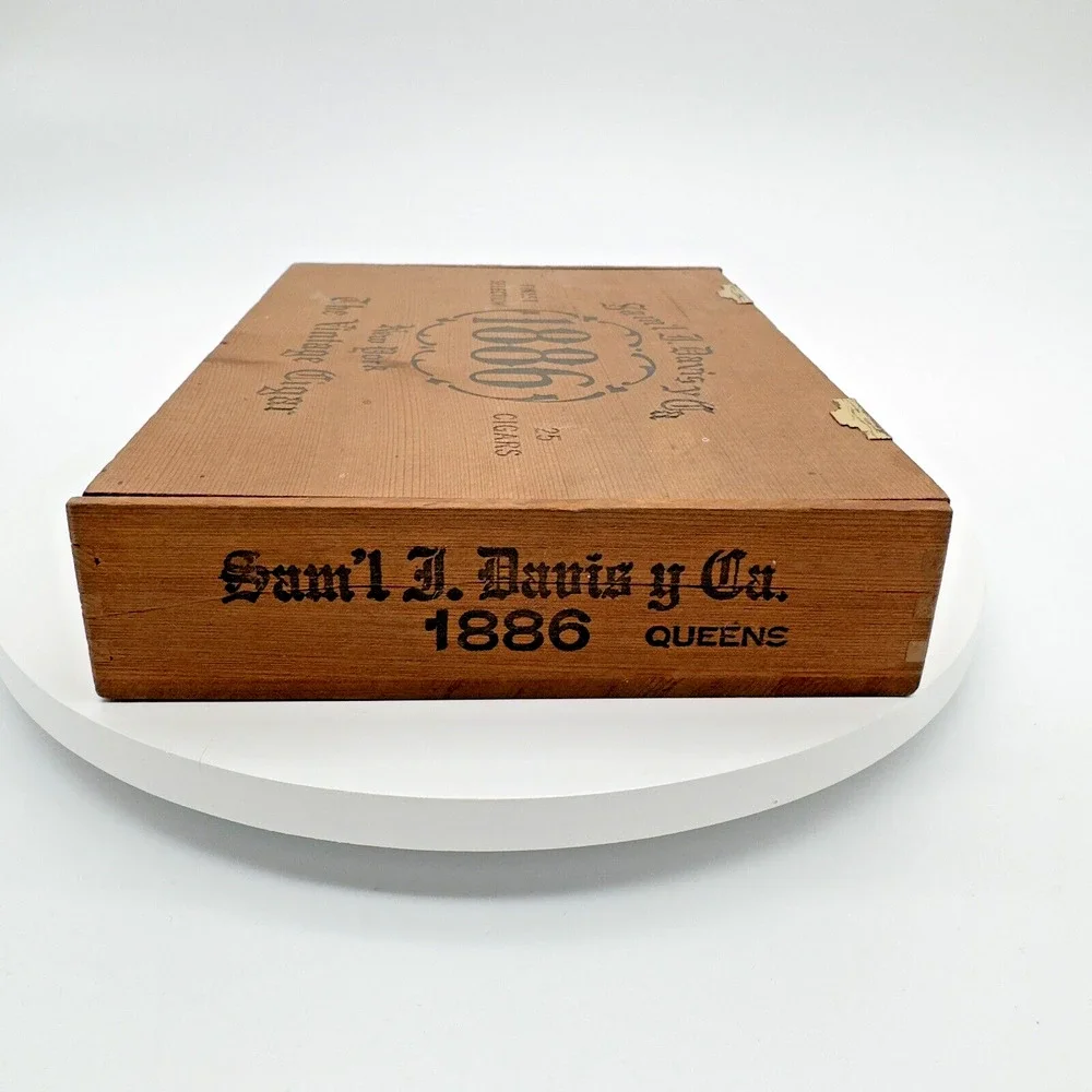 Sam'l J Davis 1886 The Vintage 25 Count Cigar Box Finger Jointed Queens NY Empty